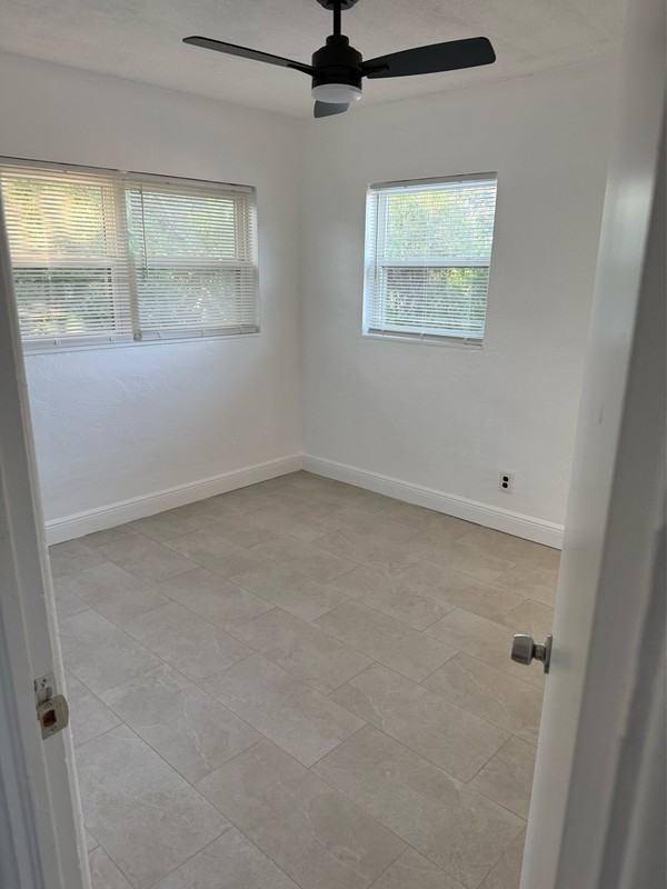 2112 9th Avenue North - Photo 3 of 11