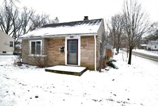 655 36th St Ne - Photo 1 of 1