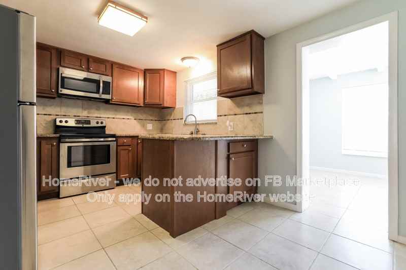 5917 Olive Avenue - Photo 6 of 18