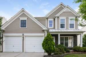 featured image of 11007 Holm Oak Pl