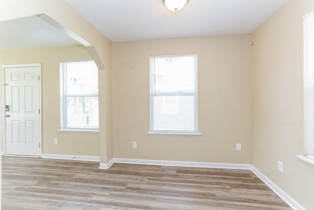 5339 Newcombe Rd - Photo 7 of 16