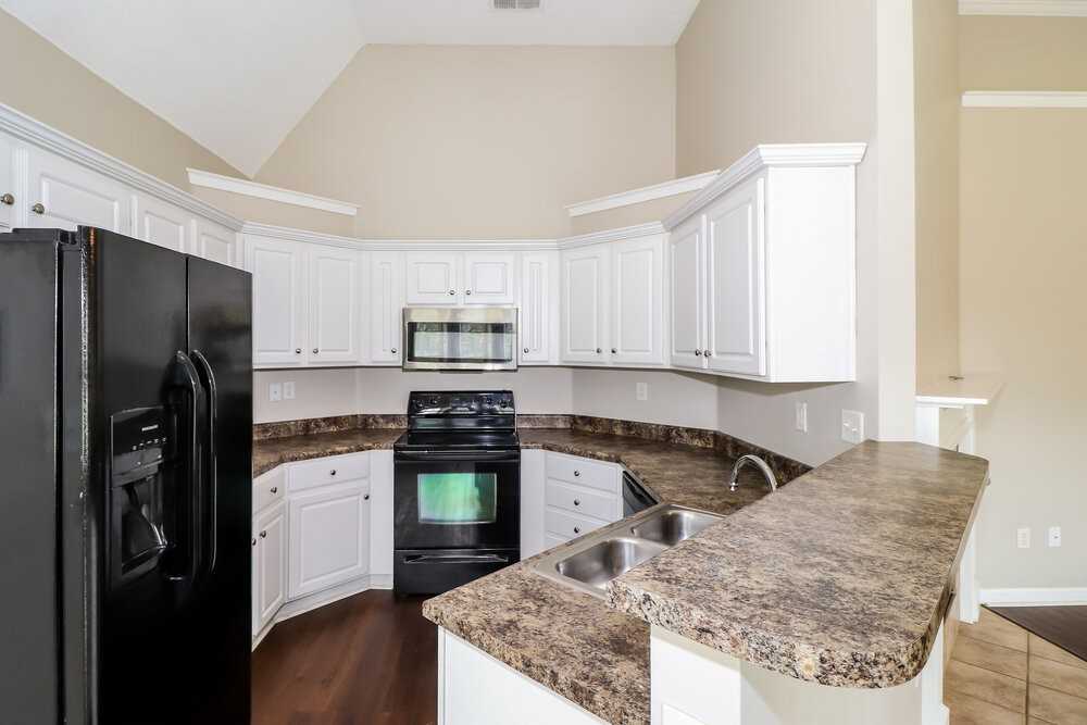 8249 White Wing Lane - Photo 7 of 16