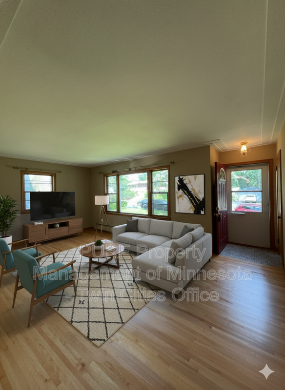 1624 Princeton Avenue South - Photo 3 of 22