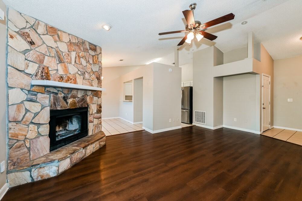 7790 Collins Ridge Blvd - Photo 4 of 16