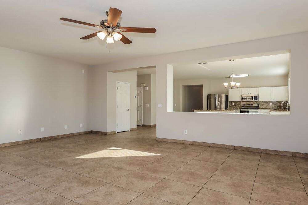 3014 W Donner Dr - Photo 7 of 16