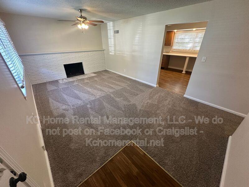 6401 West 72nd Terrace - Photo 4 of 36