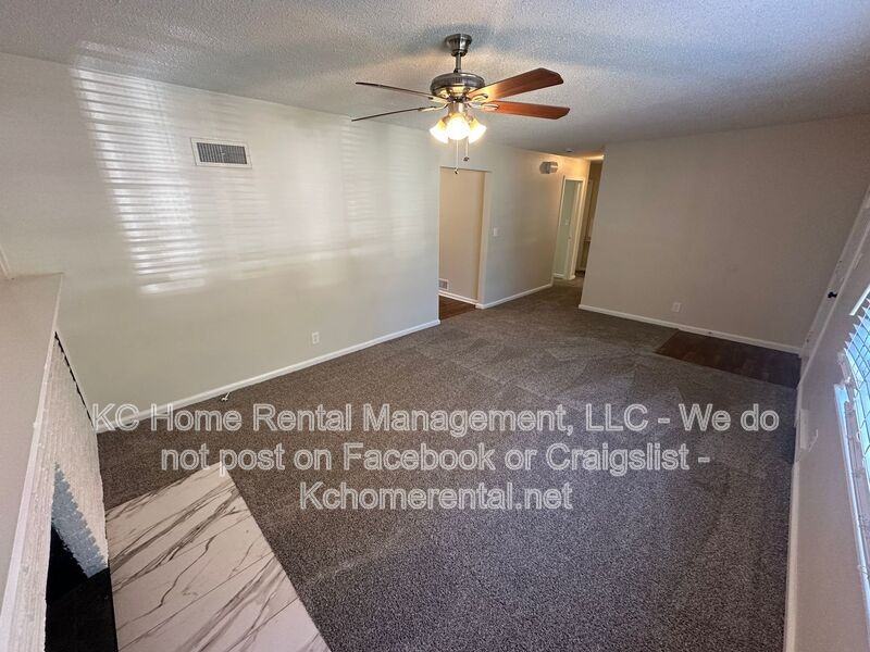 6401 West 72nd Terrace - Photo 7 of 36