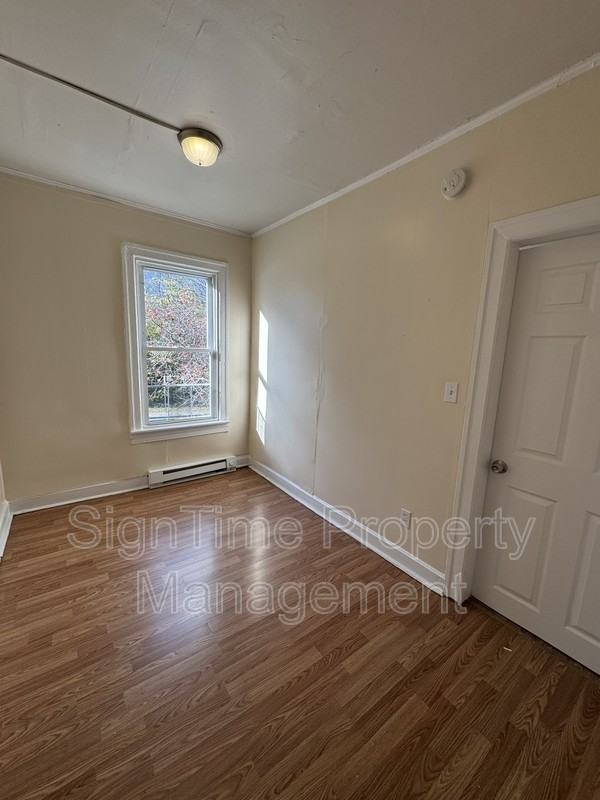 666 N Prospect St #2 - Photo 7 of 13