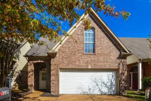 featured image of 2650 Bending Elm Cv