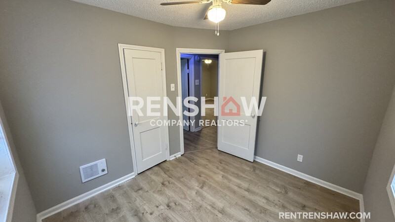 2152 S Hubert Cir - Photo 2 of 12