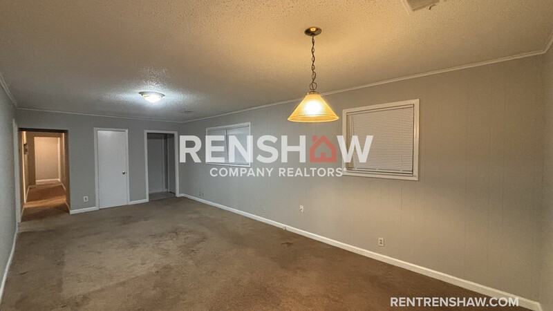 449 Burlington Circle - Photo 6 of 21