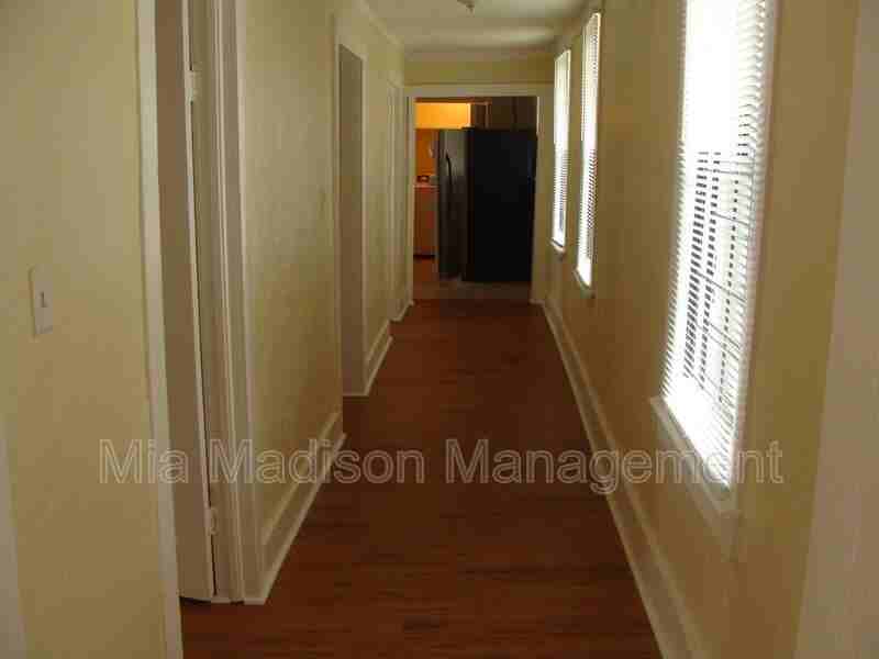 312 W 46th St - Photo 5 of 14