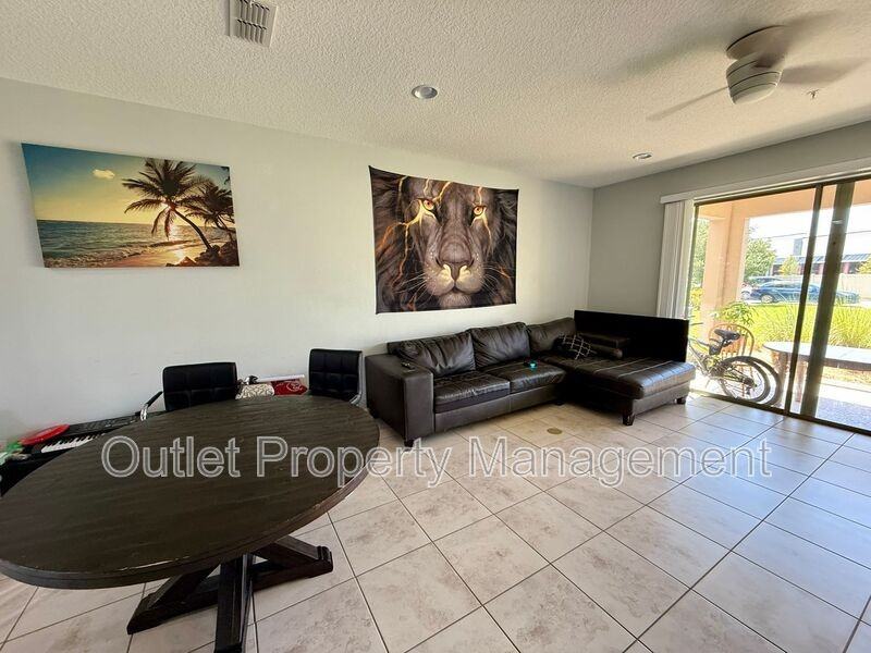 726 Artisan Street #24 - Photo 3 of 10