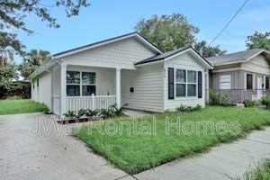 featured image of 2516 Lewis St