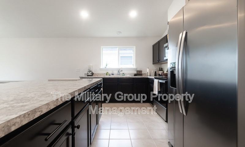 1191 Panther Lake Pkwy - Photo 2 of 25