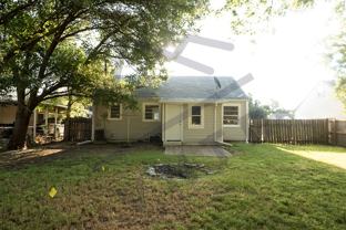 1921 S Vine St - Photo 1 of 1