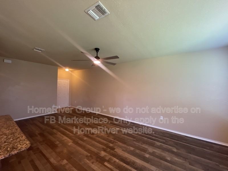 719 Halogen Way - Photo 3 of 21