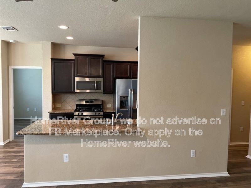 719 Halogen Way - Photo 4 of 21