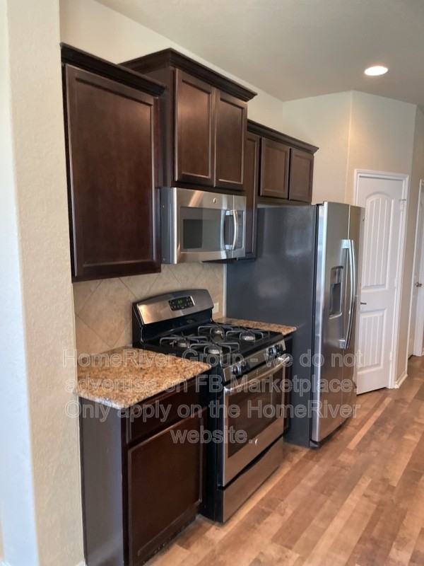 719 Halogen Way - Photo 7 of 21