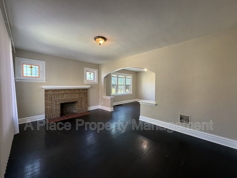 3400 Osage Street - Photo 2 of 8