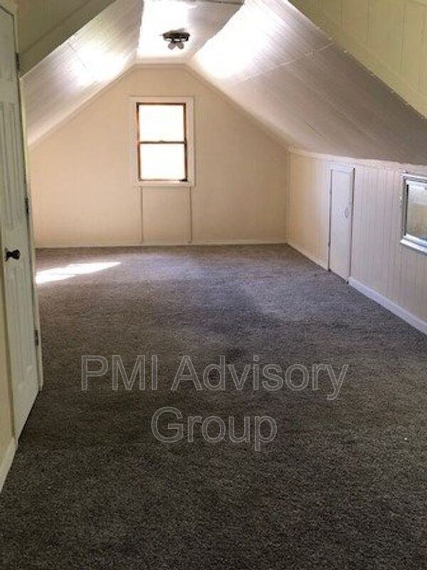 200 Southwest 21st Street - Photo 4 of 16