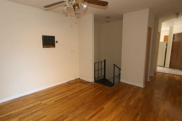 819 W Cornelia Ave #110 - Photo 6 of 17