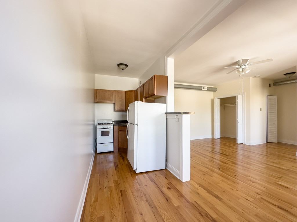 343 Park Avenue #05 - Photo 4 of 20