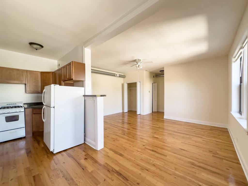 343 Park Avenue #05 - Photo 5 of 20