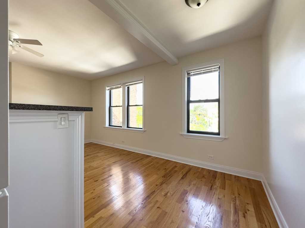 343 Park Avenue #05 - Photo 6 of 20