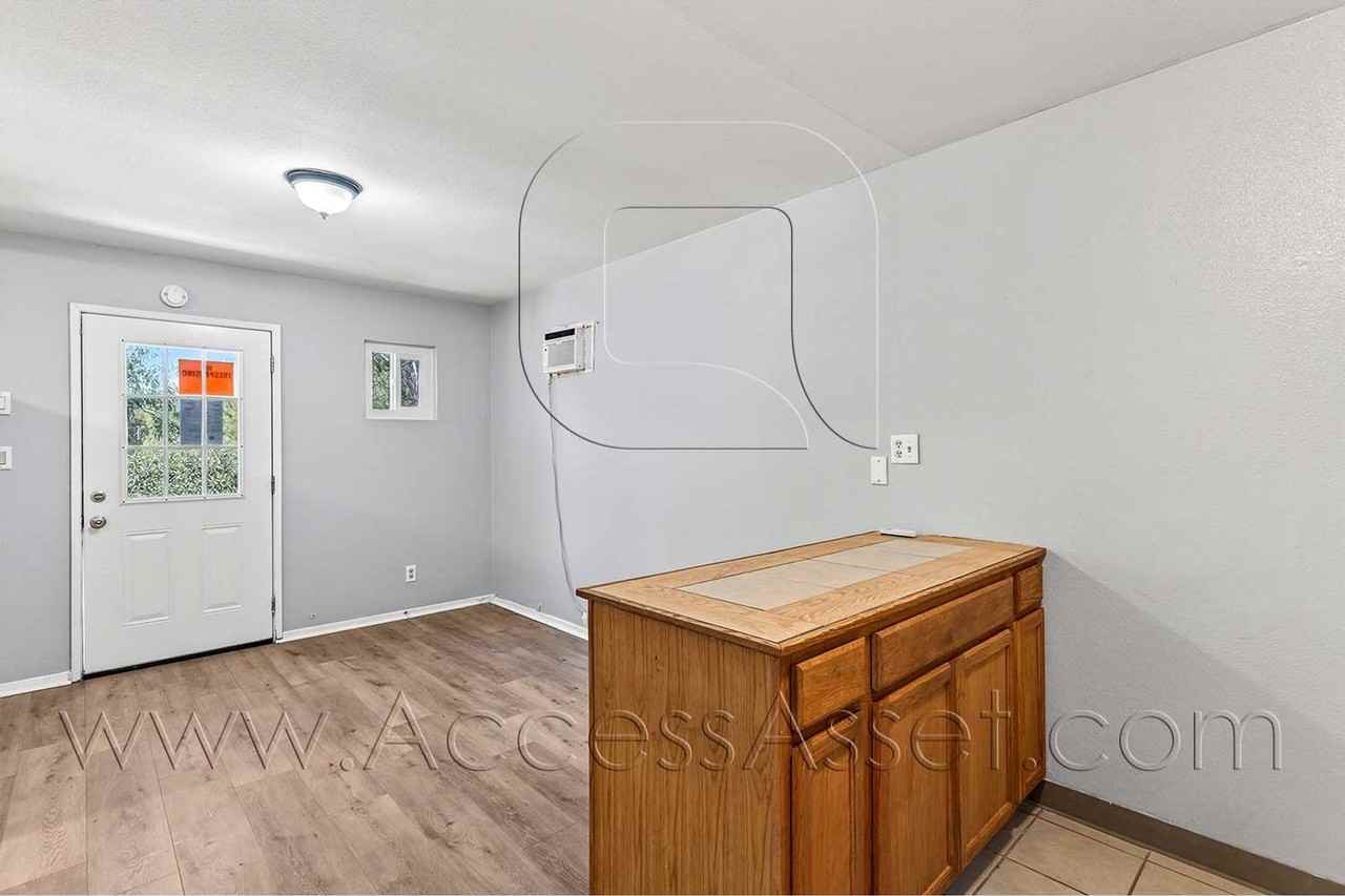 43930 White Mountain Rd #1 - Photo 5 of 25