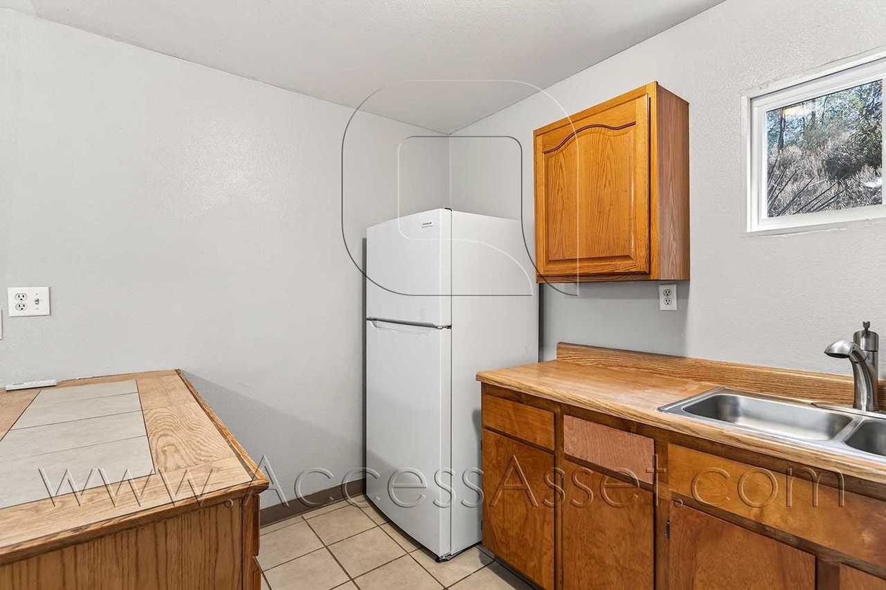 43930 White Mountain Rd #1 - Photo 7 of 25