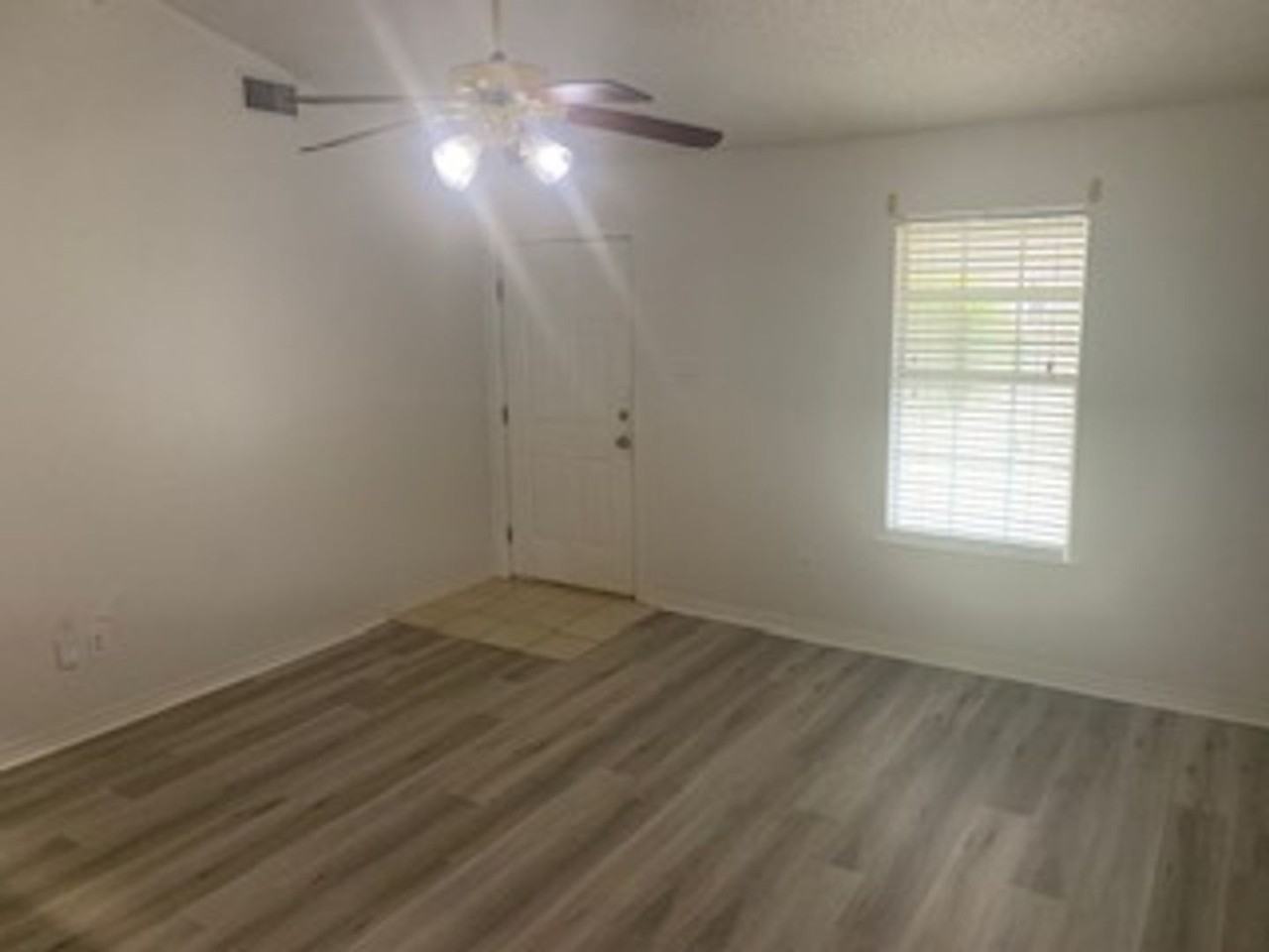 2840 Ironwood Dr - Photo 3 of 13