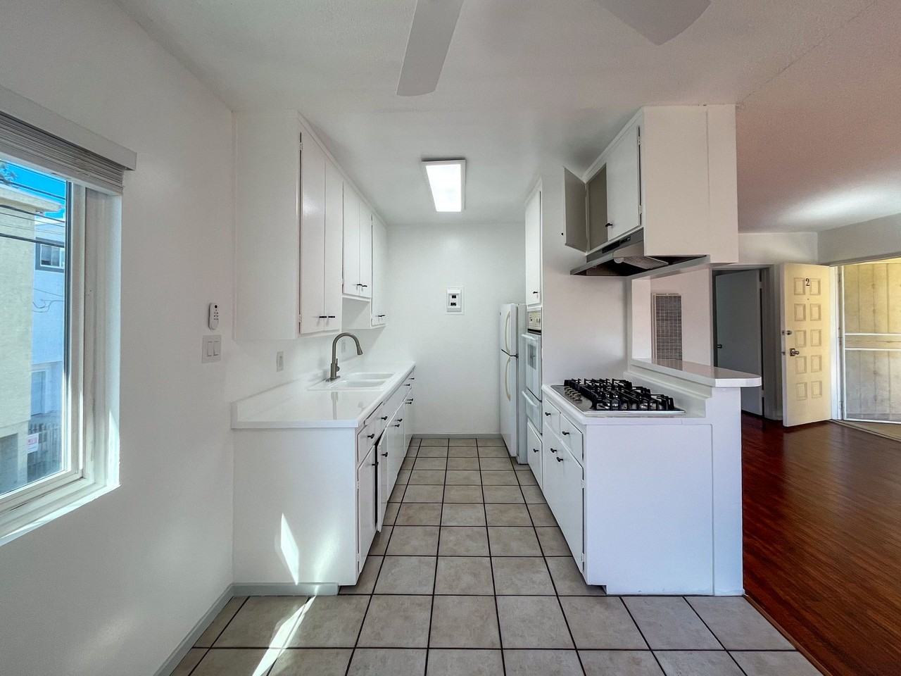 1547 Westgate Ave - Photo 2 of 13