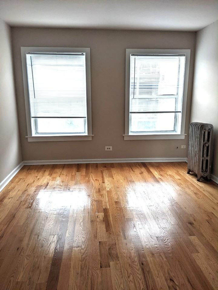 N Ridge Ave & W Bryn Mawr Ave - Photo 4 of 7