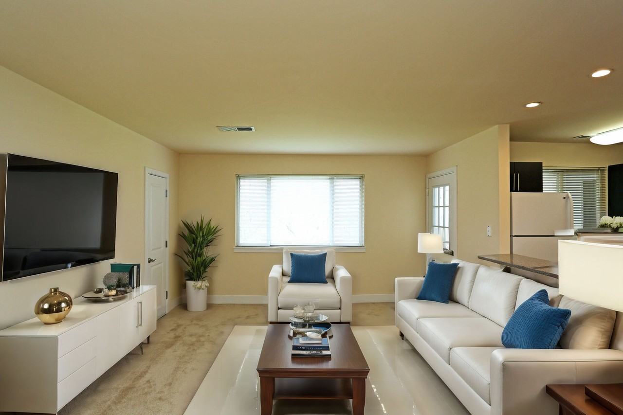 Knightsbridge Apartments - Photo 6 of 23