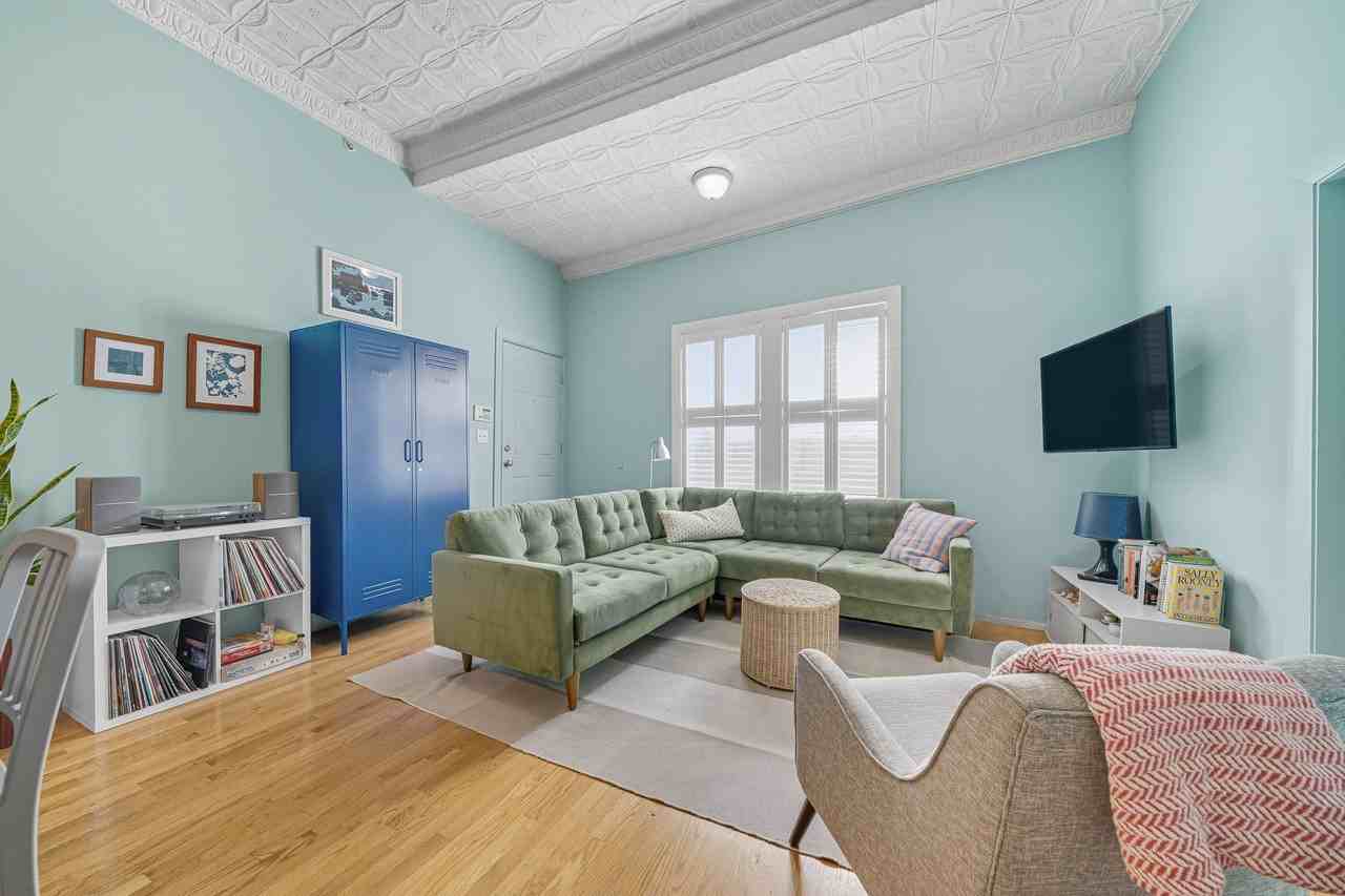 183 Rindge Avenue - Photo 7 of 14