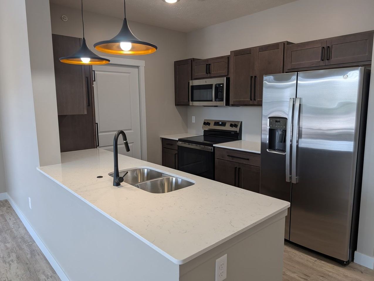 Elm 26 Apartments - Photo 7 of 49