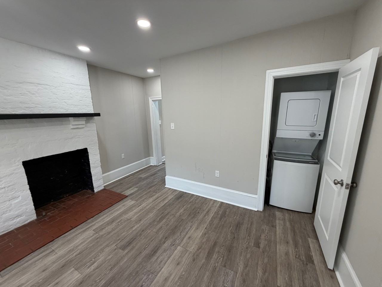 37 Bridge Street - Photo 7 of 39