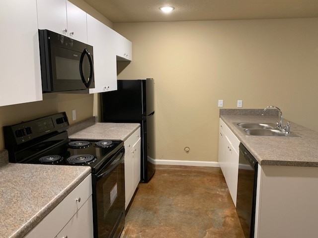 1801 Greensboro Road(all inclusive) - Photo 4 of 10