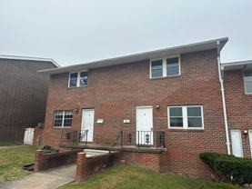 London Aire - Photo 1 of 1