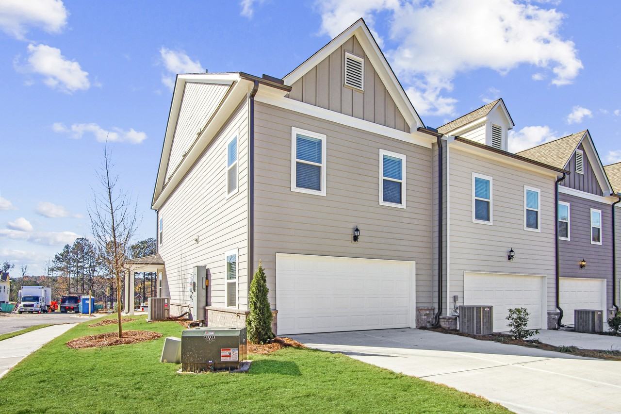 Mulberry Glen - Photo 7 of 54