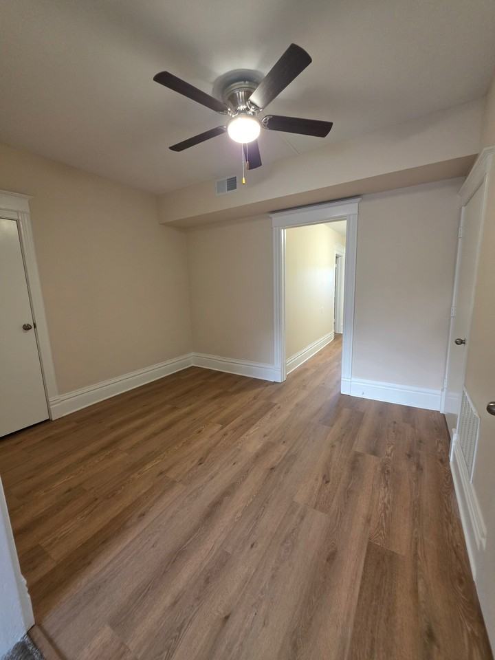 Washington Street - Photo 2 of 6