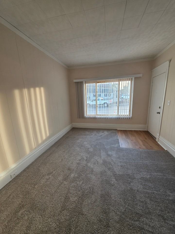 Washington Street - Photo 3 of 6