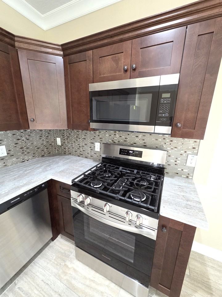 450 Jackson Unit #2 - Photo 6 of 20