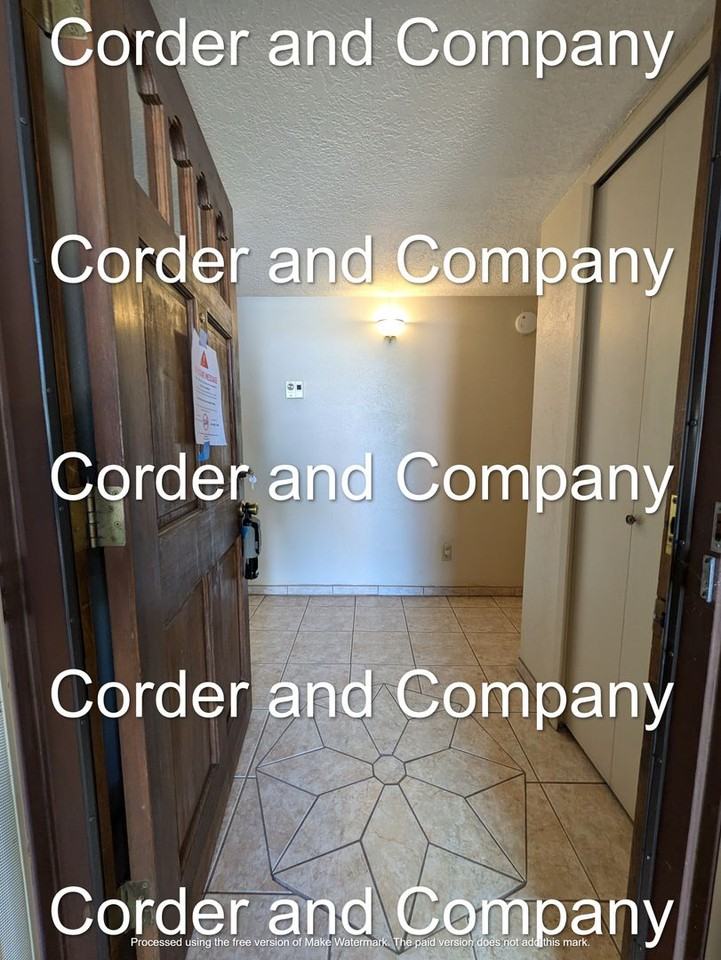 8804 San Francisco Road Northeast - Photo 4 of 32