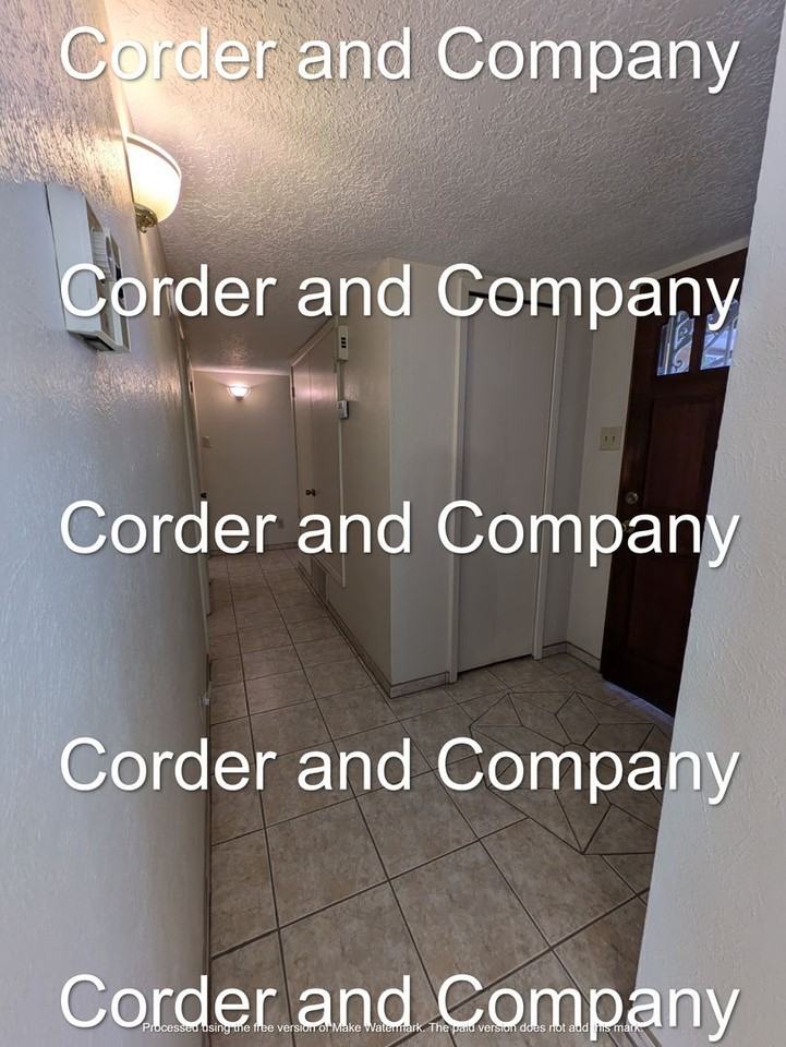 8804 San Francisco Road Northeast - Photo 5 of 32