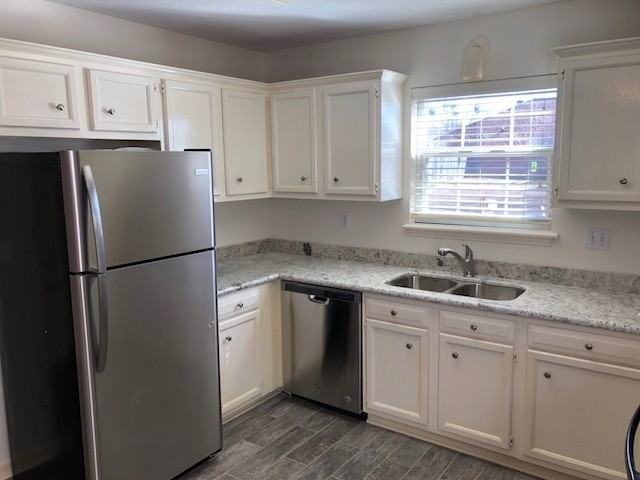 367 Audubon Circle - Photo 3 of 7