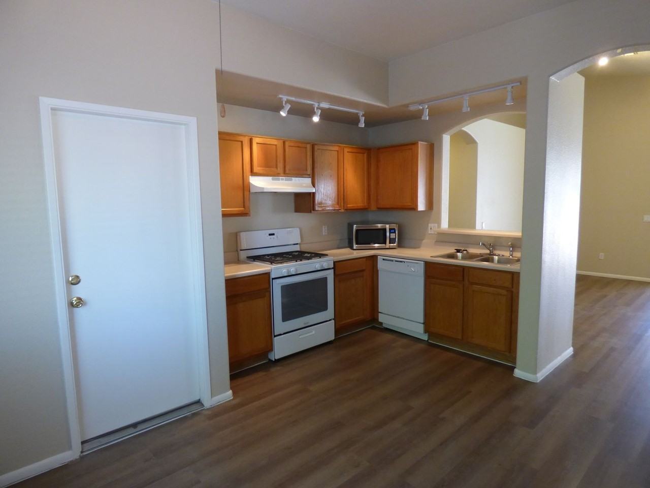 16144 West Grant Street - Photo 4 of 29