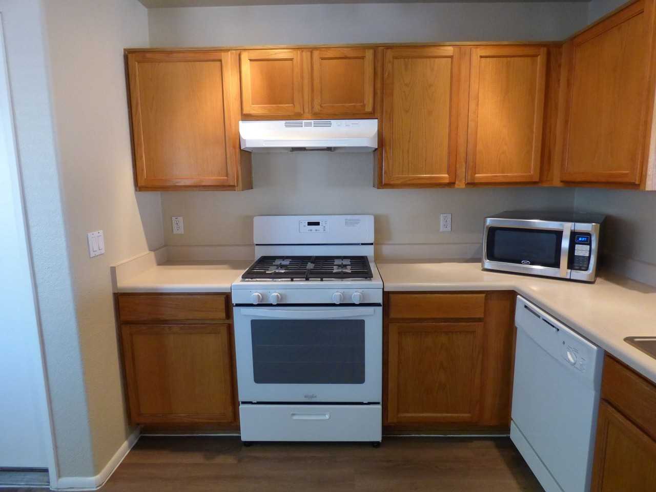 16144 West Grant Street - Photo 5 of 29