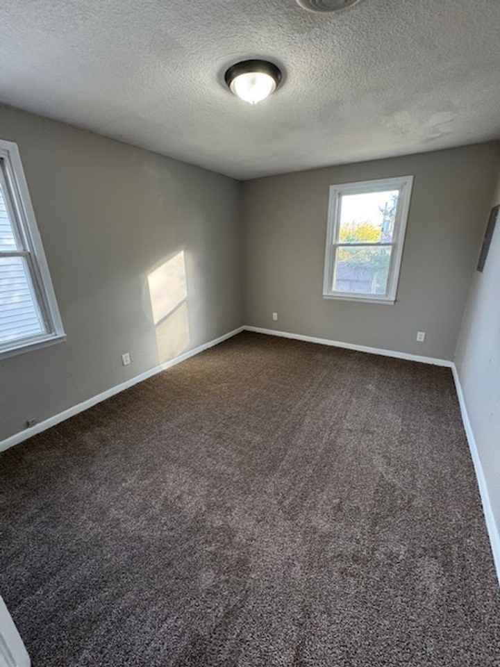 1420 Saint Joe Blvd - Photo 6 of 8